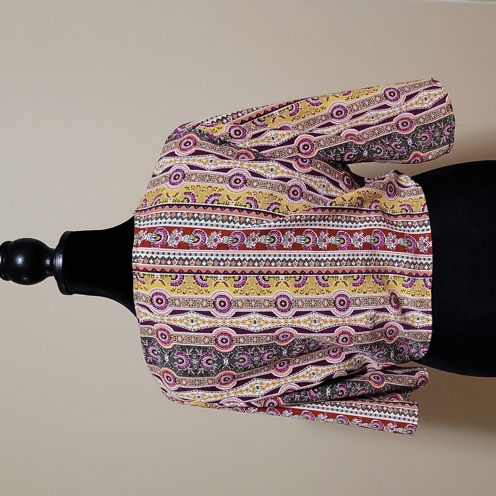ULTRA FLIRT Front Tie Crop Shirt 3/4 Sleeve - L - Picture 3 of 4